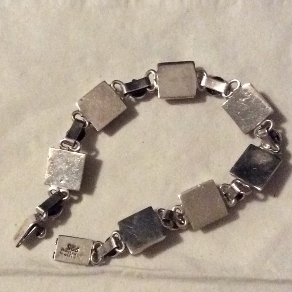 Vintage Orange Coral Sterling Silver Bracelet - Picture 9 of 12